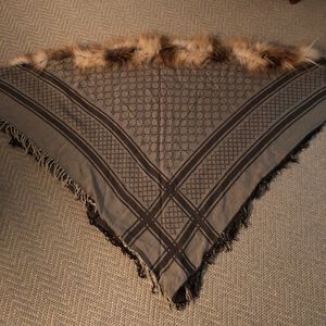 Gucci wool/silk scarf with fox fur trim